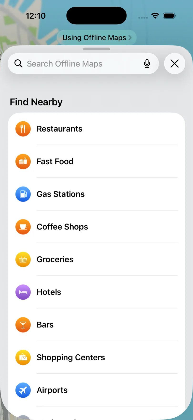 Categorías de Buscar cerca disponibles sin conexión en Apple Maps, incluidas gasolineras y cafeterías